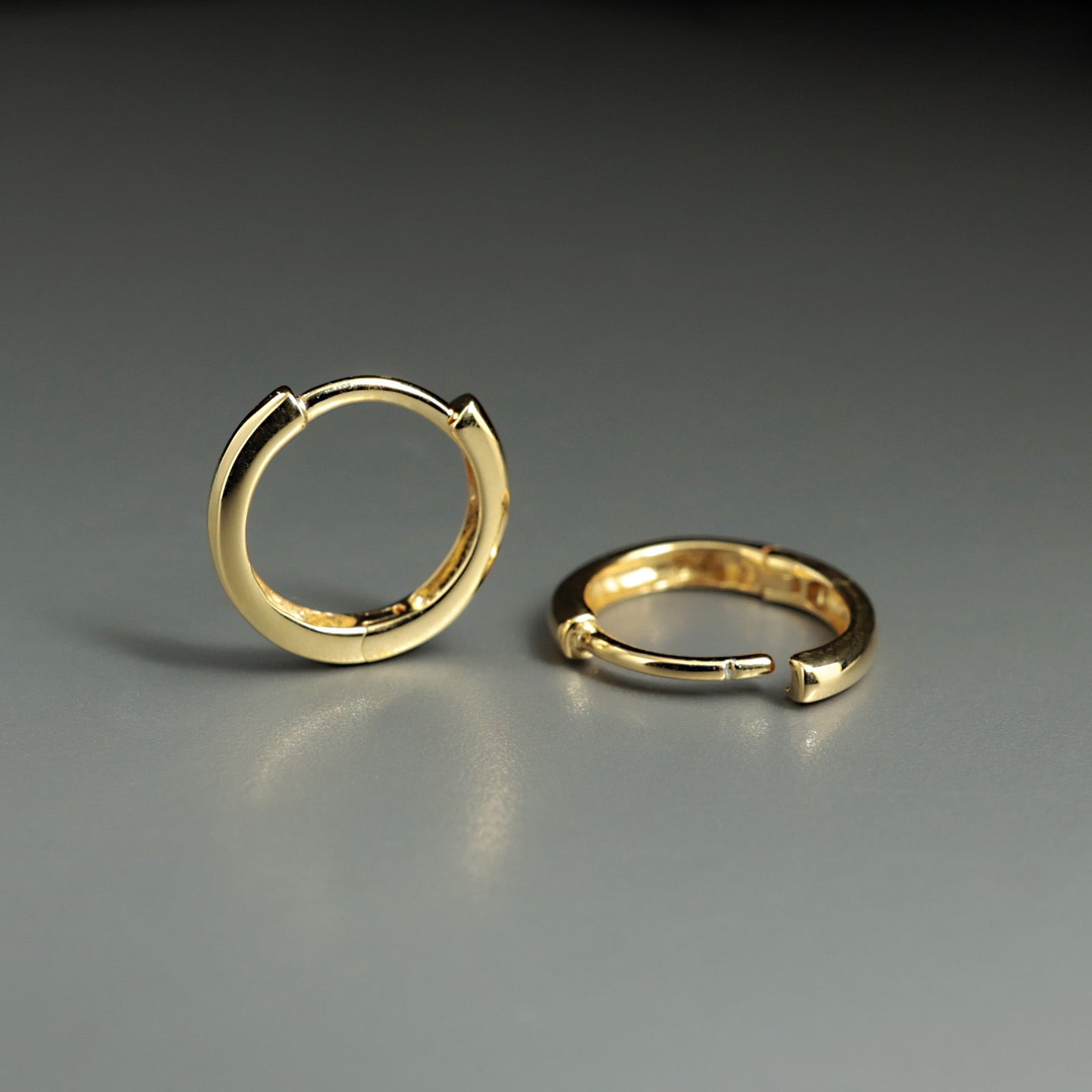 ヴェルメイルゴールドフープピアス - IBUQUI 下北沢にあるオーガニック