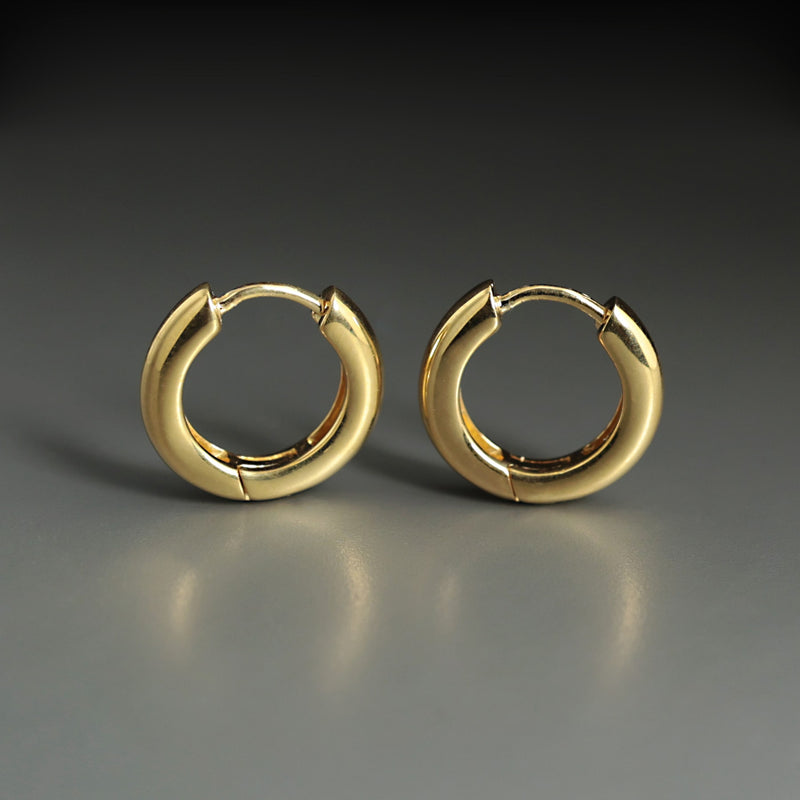 ゴールドフープピアス