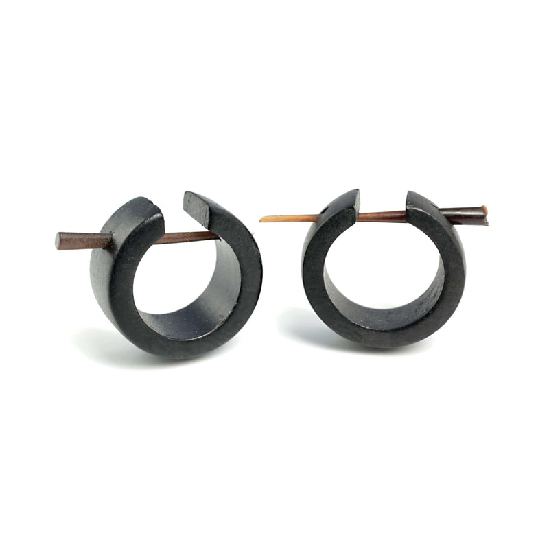 ウッドスティックピアス
