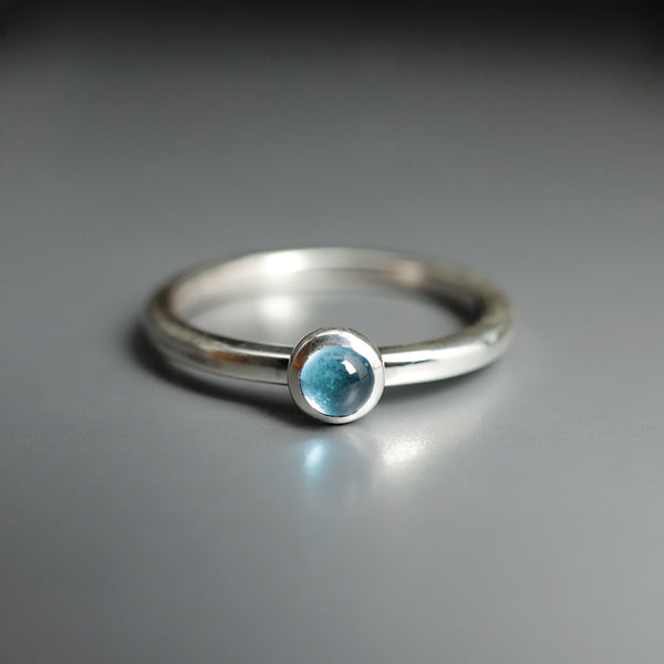 ブルートパーズとシルバーリング