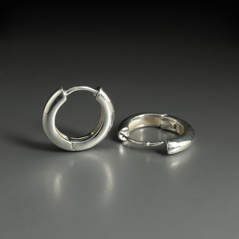 シルバーフープピアス