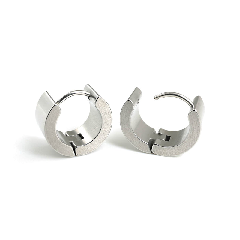 サージカルステンレスふフープピアス